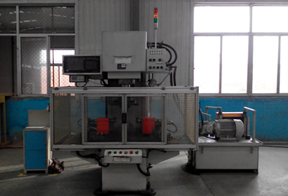 Drive and driven bevel gear 主从动锥齿轮